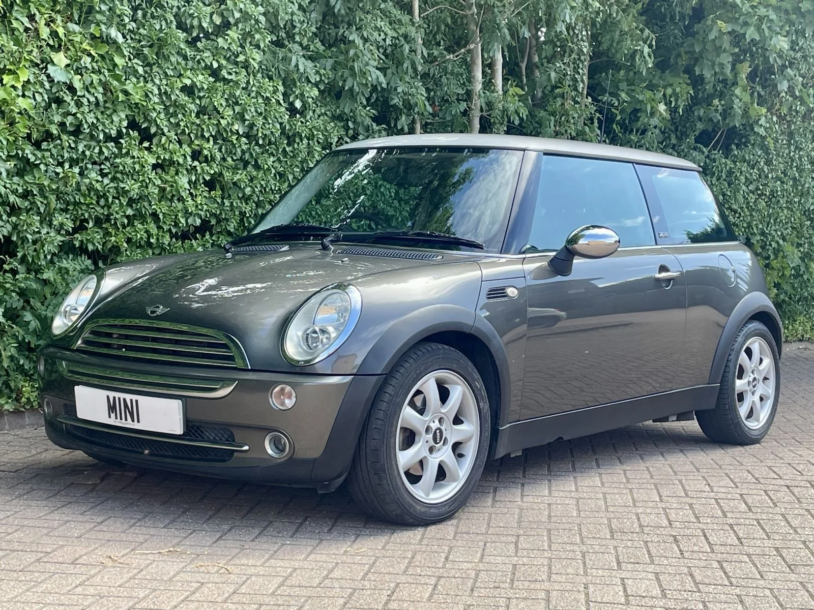 VU56 Automatic Park Lane Cooper 15.jpg