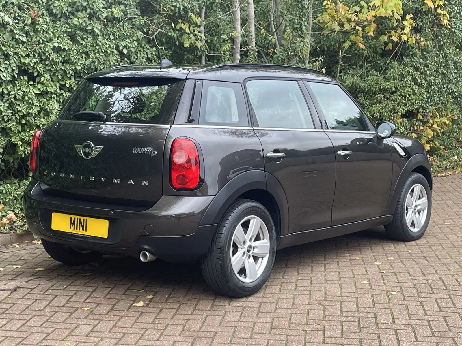 BV15 Midnight Grey Countryman Cooper Diesel 3.jpg
