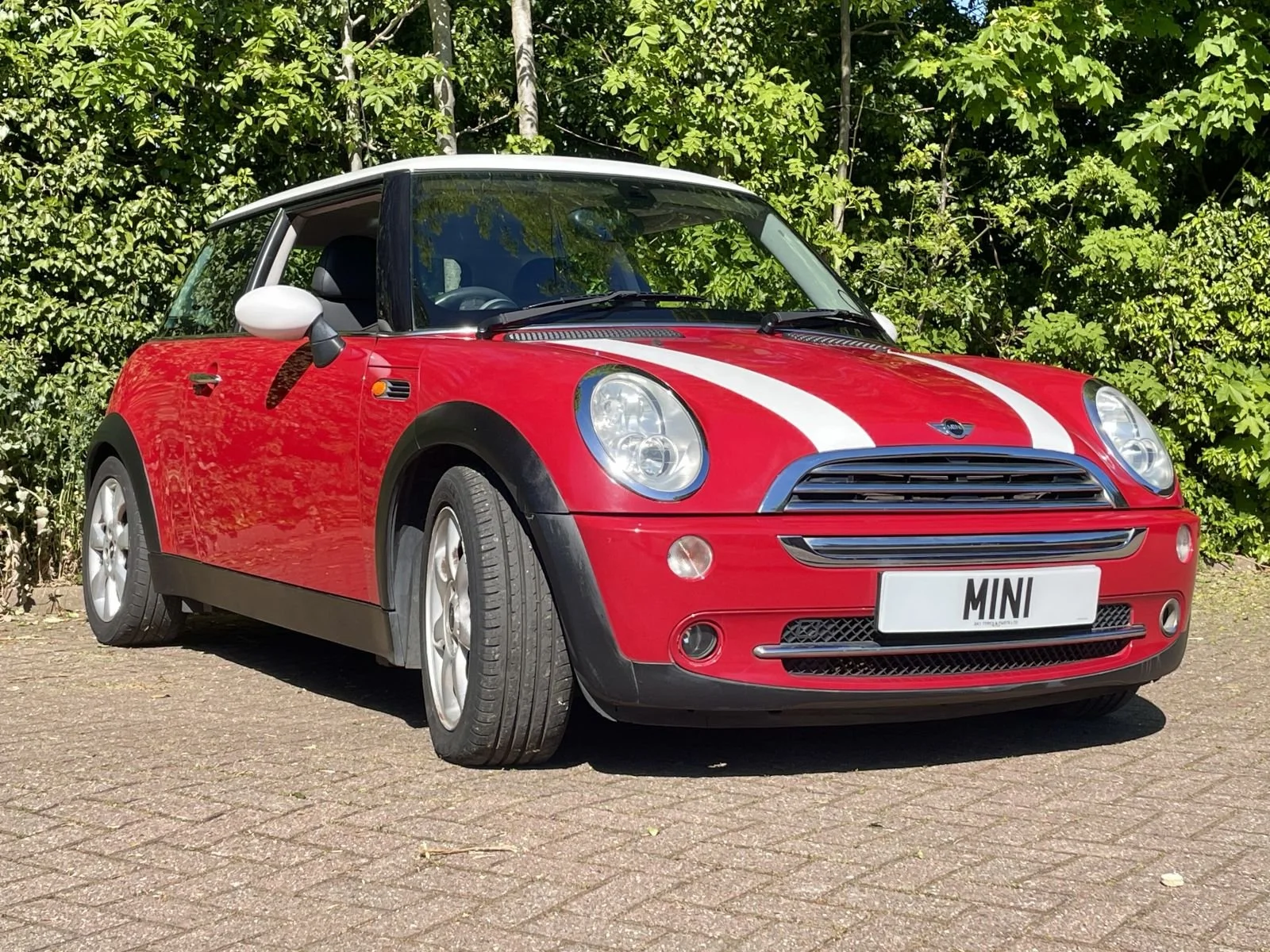 WM05 Chilli Red Cooper Automatic 21.jpg