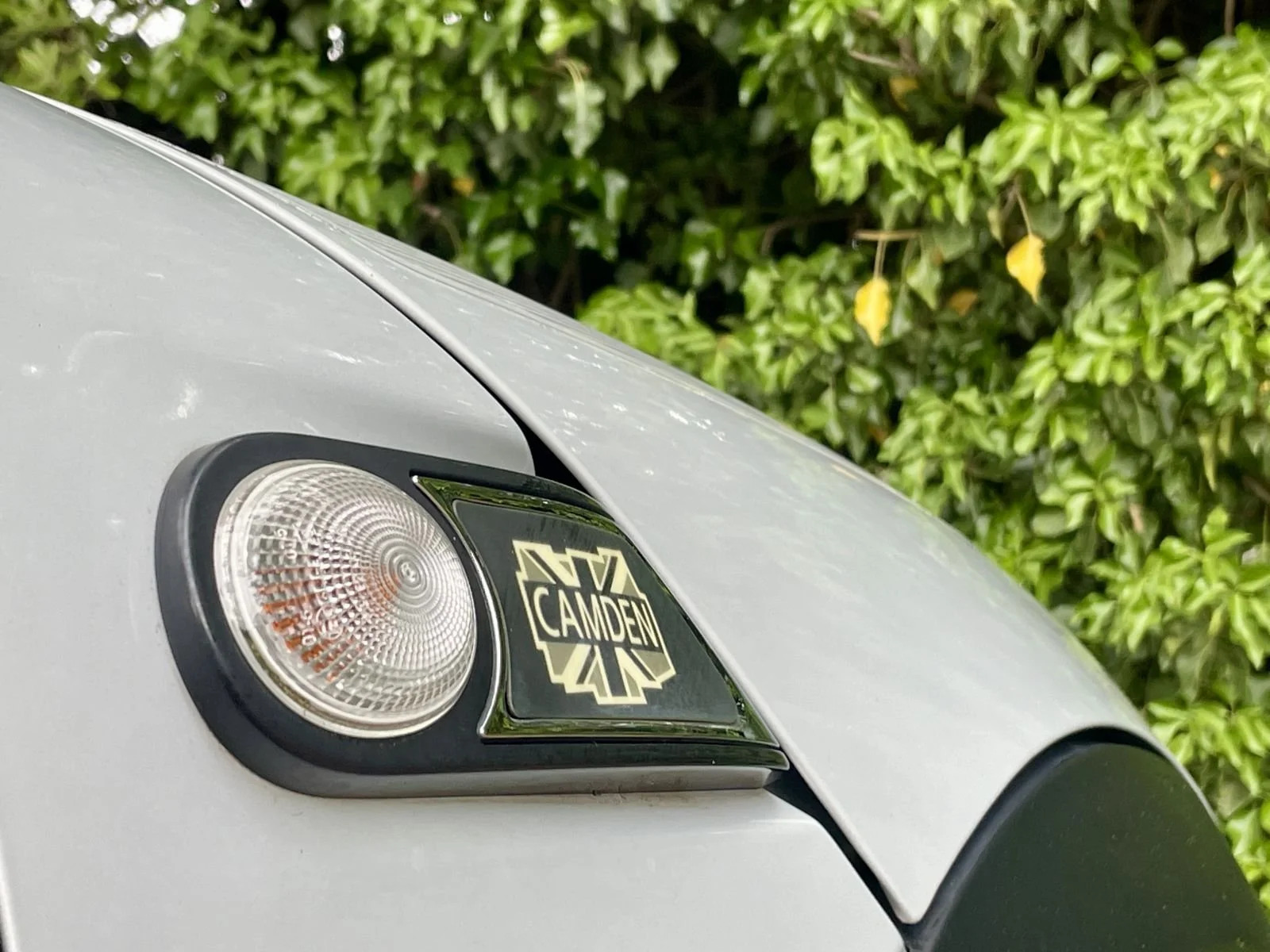 MT59 White Silver Camden Cooper Manual 13.jpg