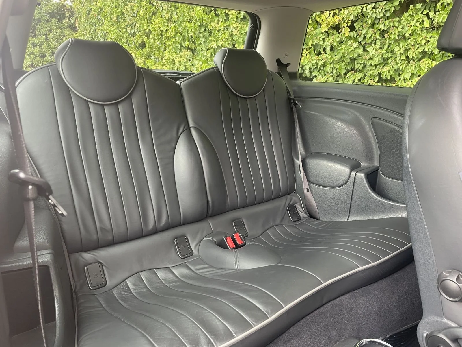 LA06 Automatic Park Lane Cooper 9.JPG