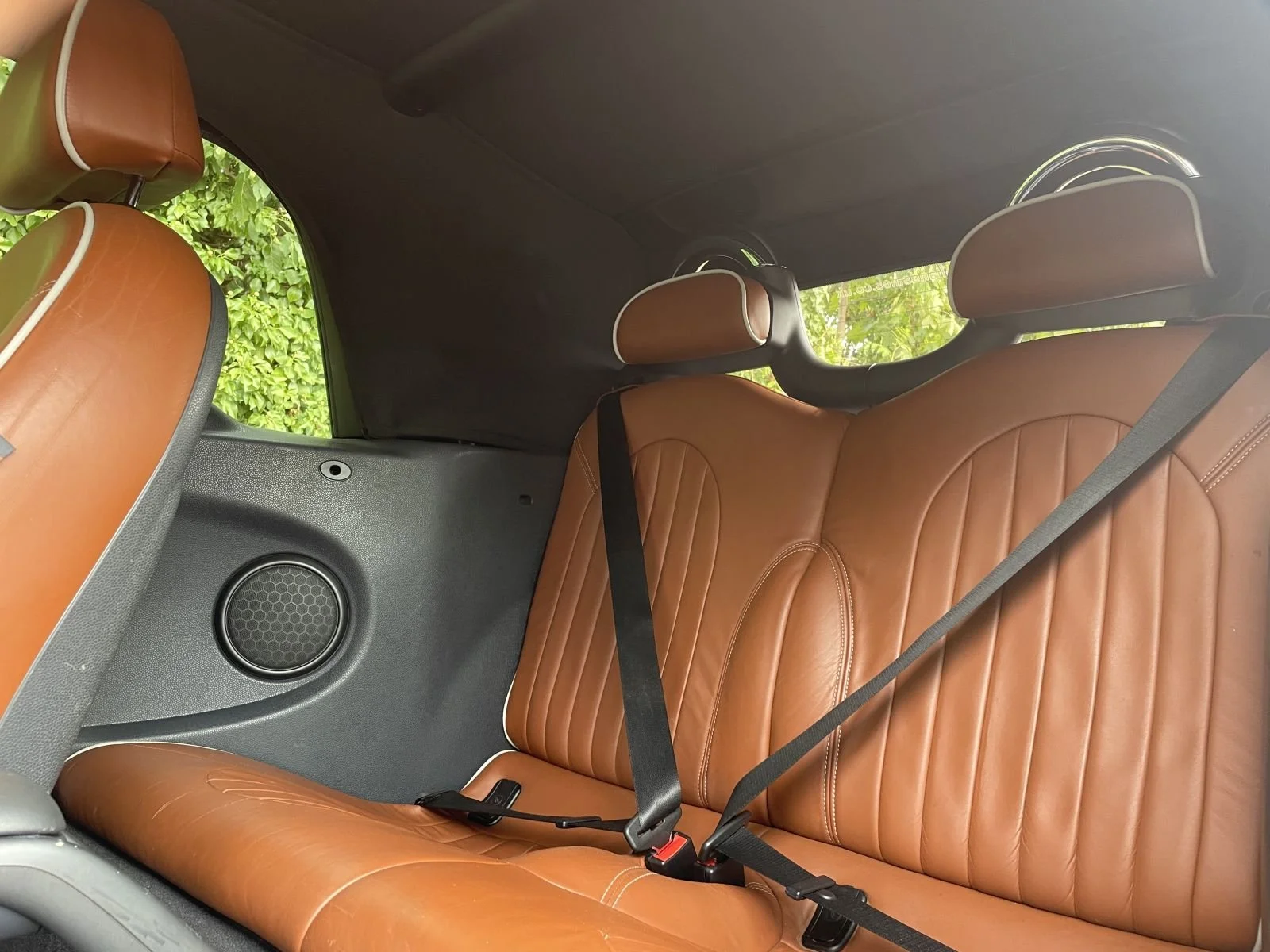 YG57 Astro Black Cooper S Sidewalk 10.JPG