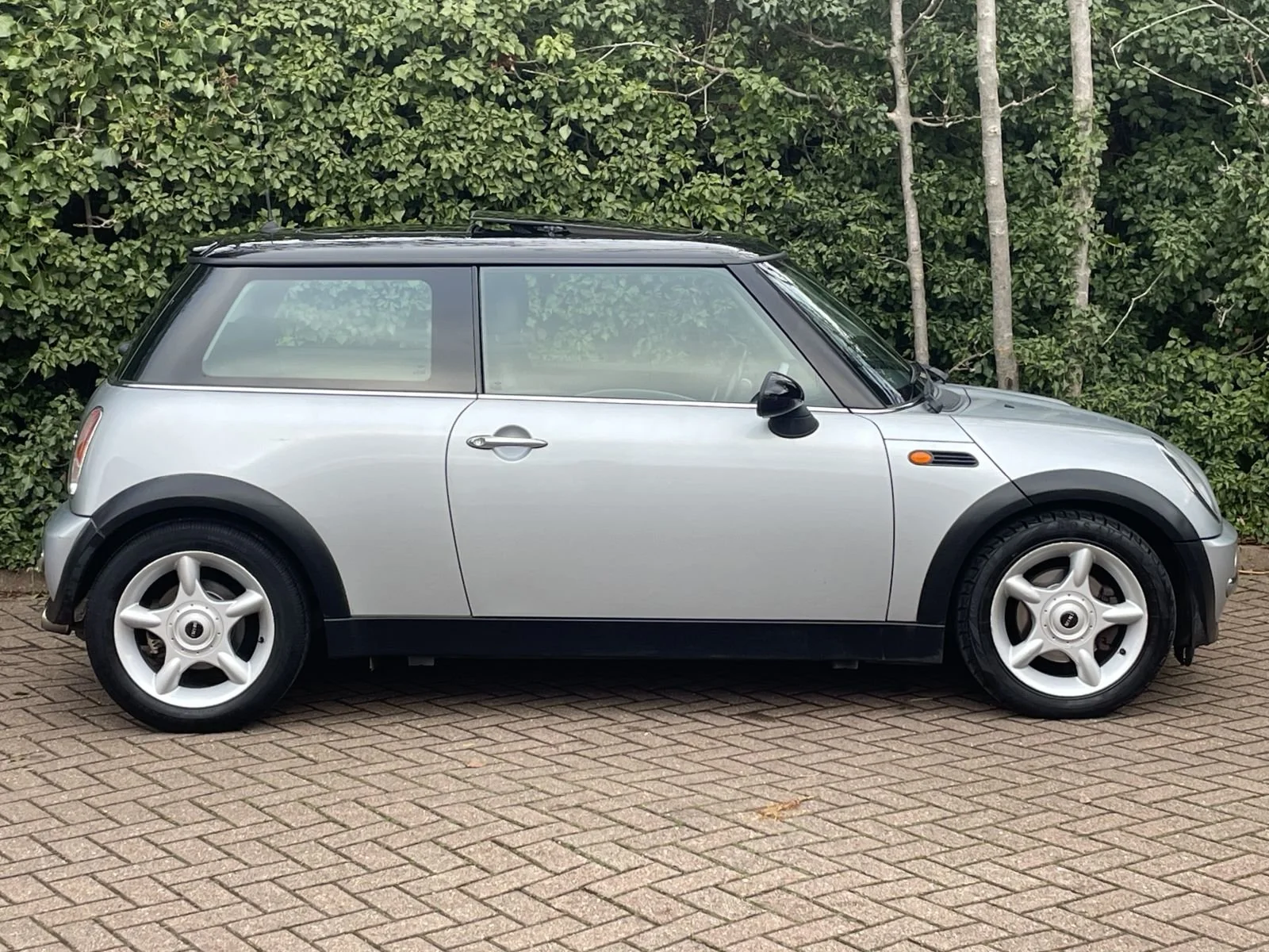 LN02 Pure Silver Cooper Automatic 3.jpg