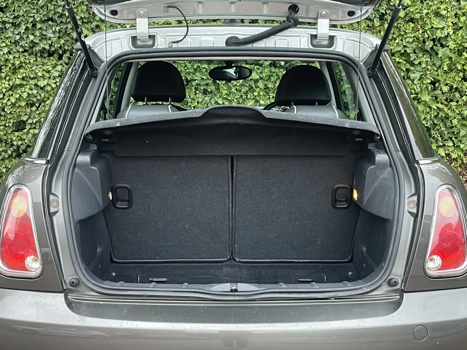 VK56 Park Lane Cooper Automatic 12b.jpg