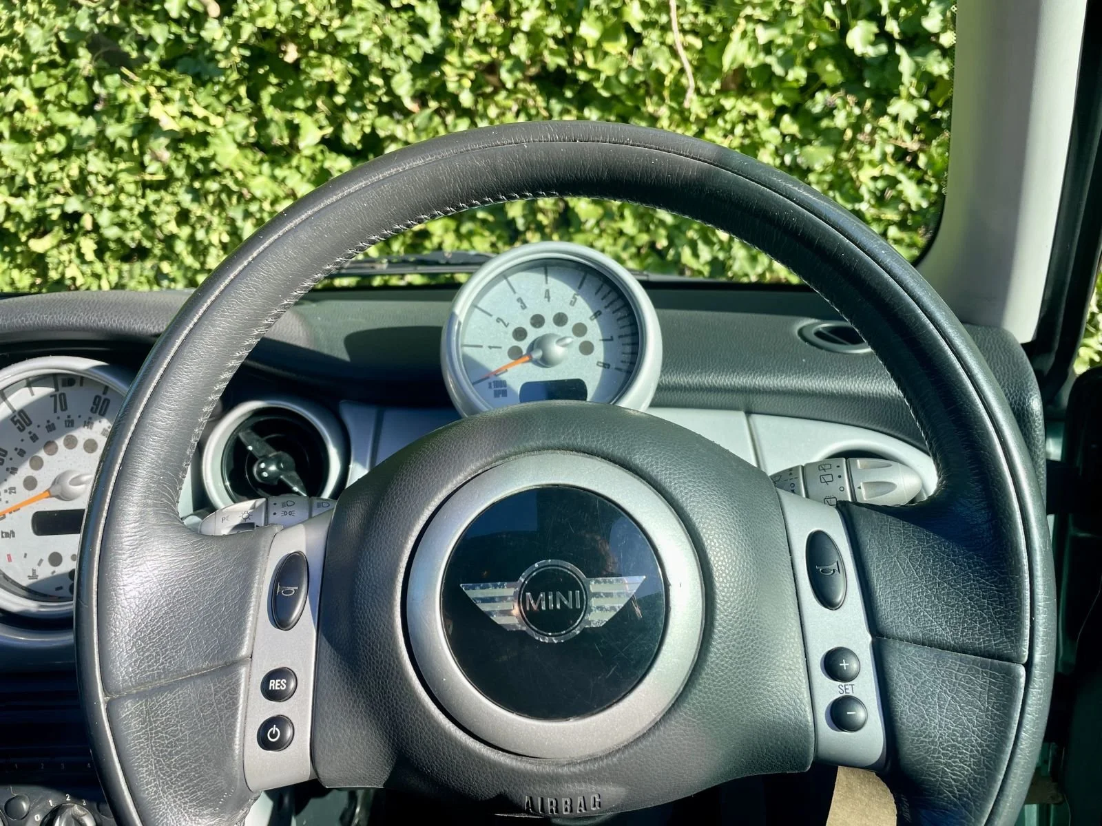 YO02 Silk Green Automatic Cooper 7.jpg