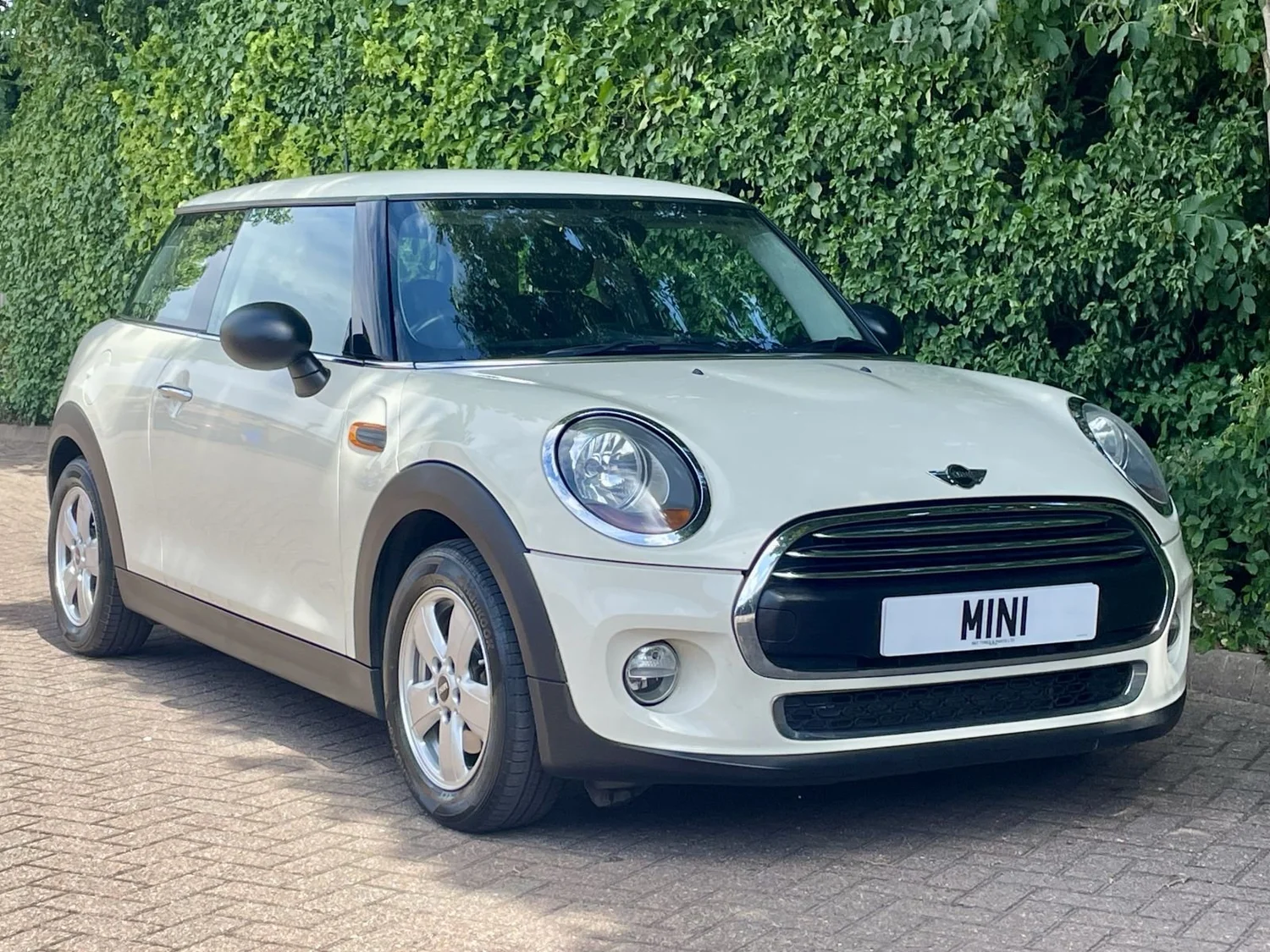 Mini One — LONDON MINI