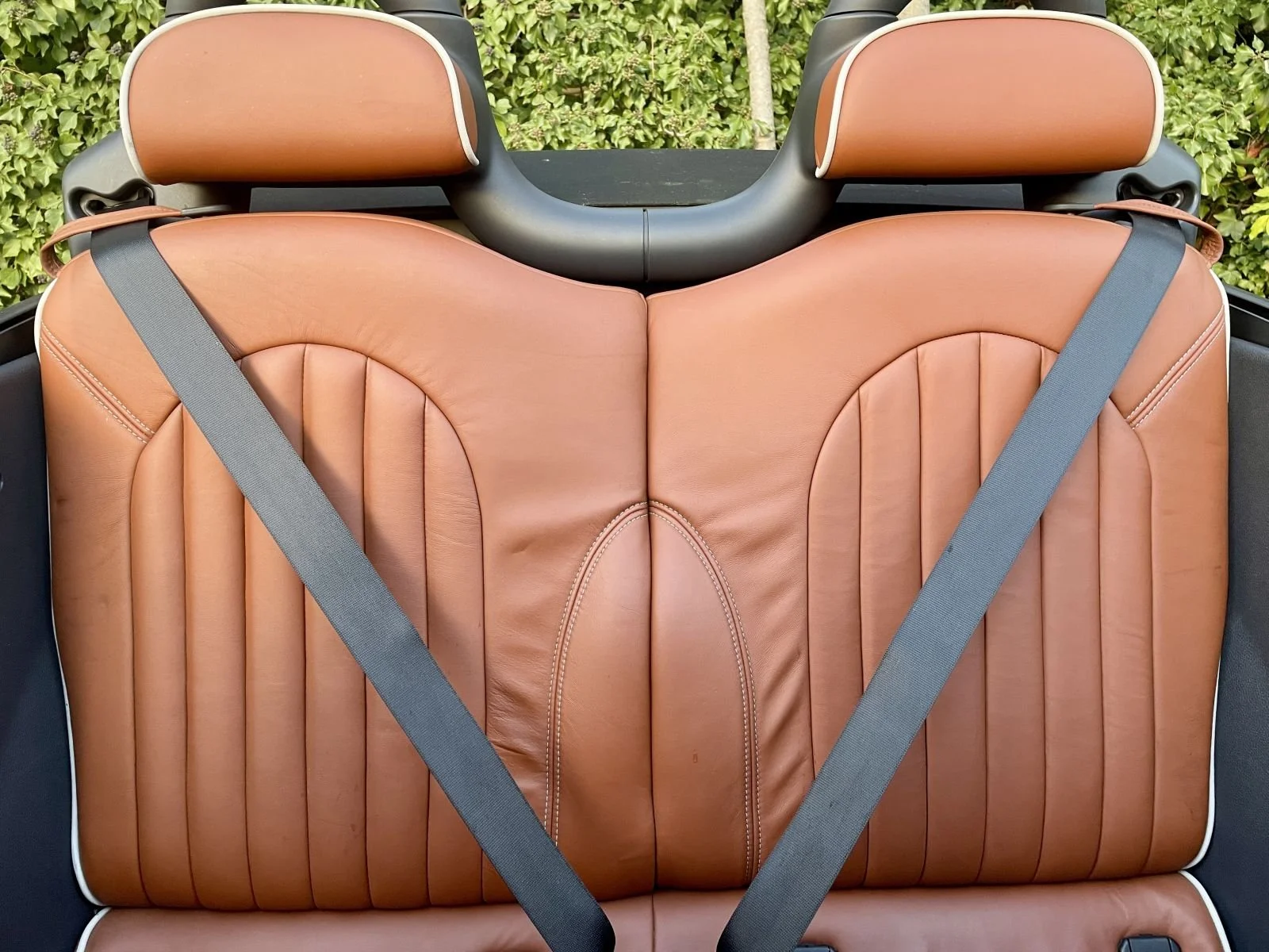 ST57 Pepper White Cooper Sidewalk Automatic 10.jpg