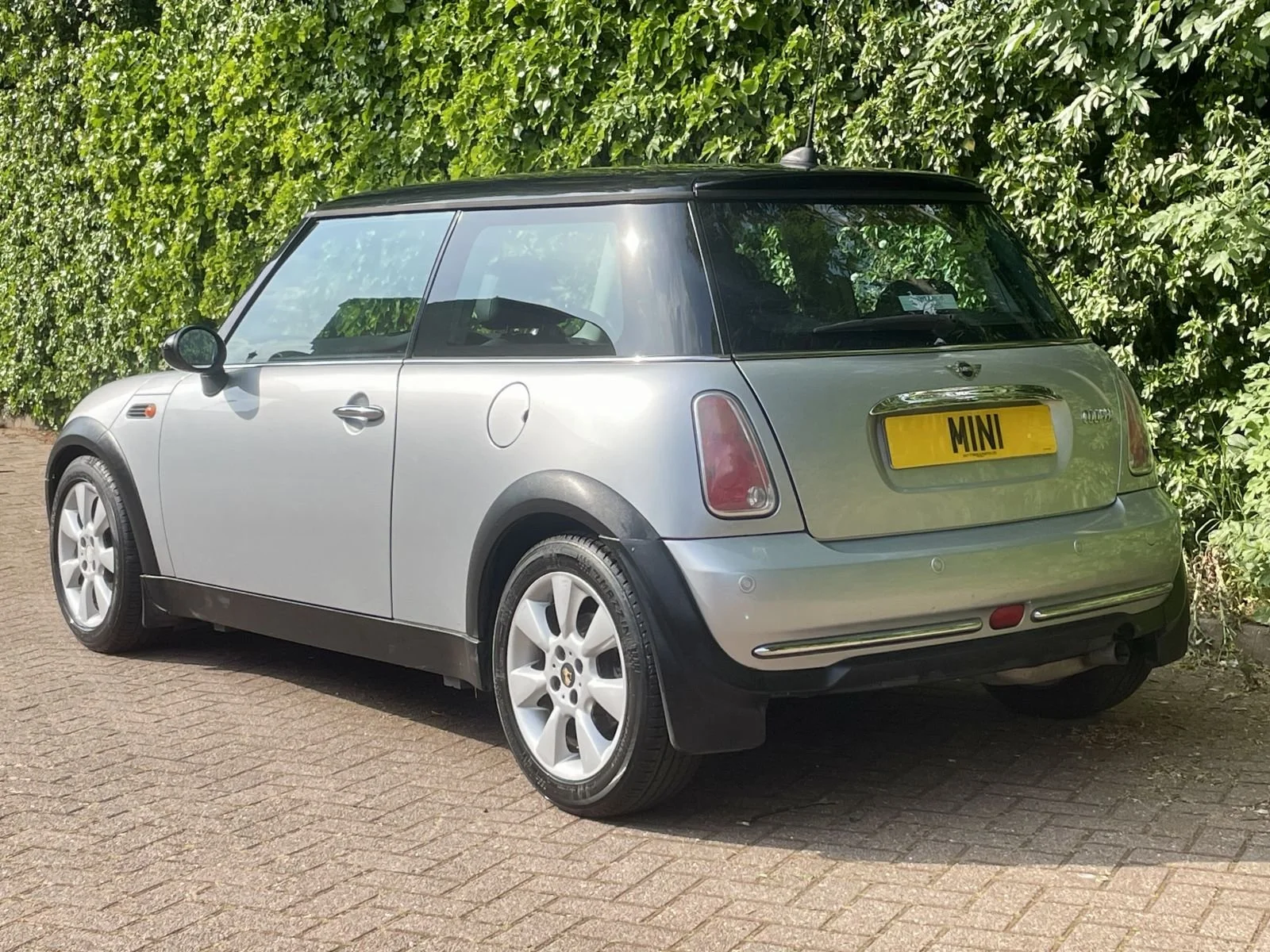 WJ06 Pure Silver Manual Cooper 16.jpg