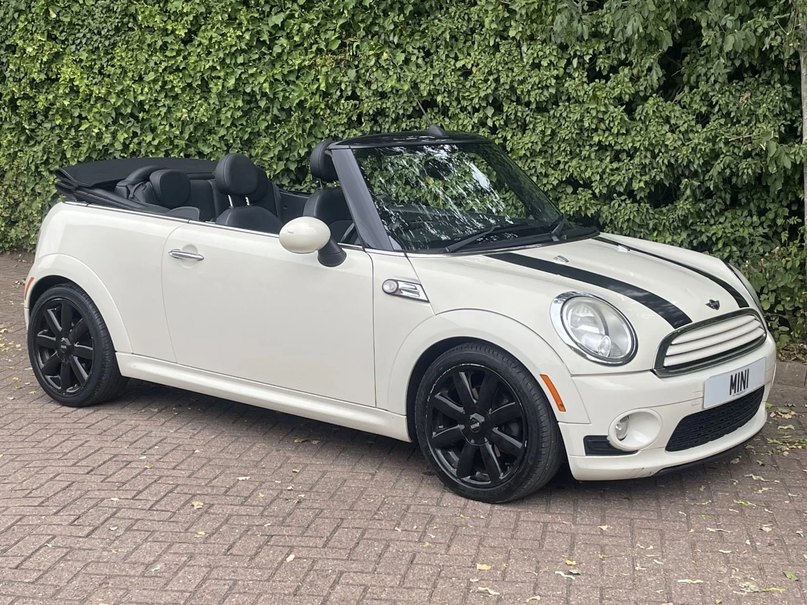 BD10 Pepper White Convertible White Aero Bodykit 2.jpg