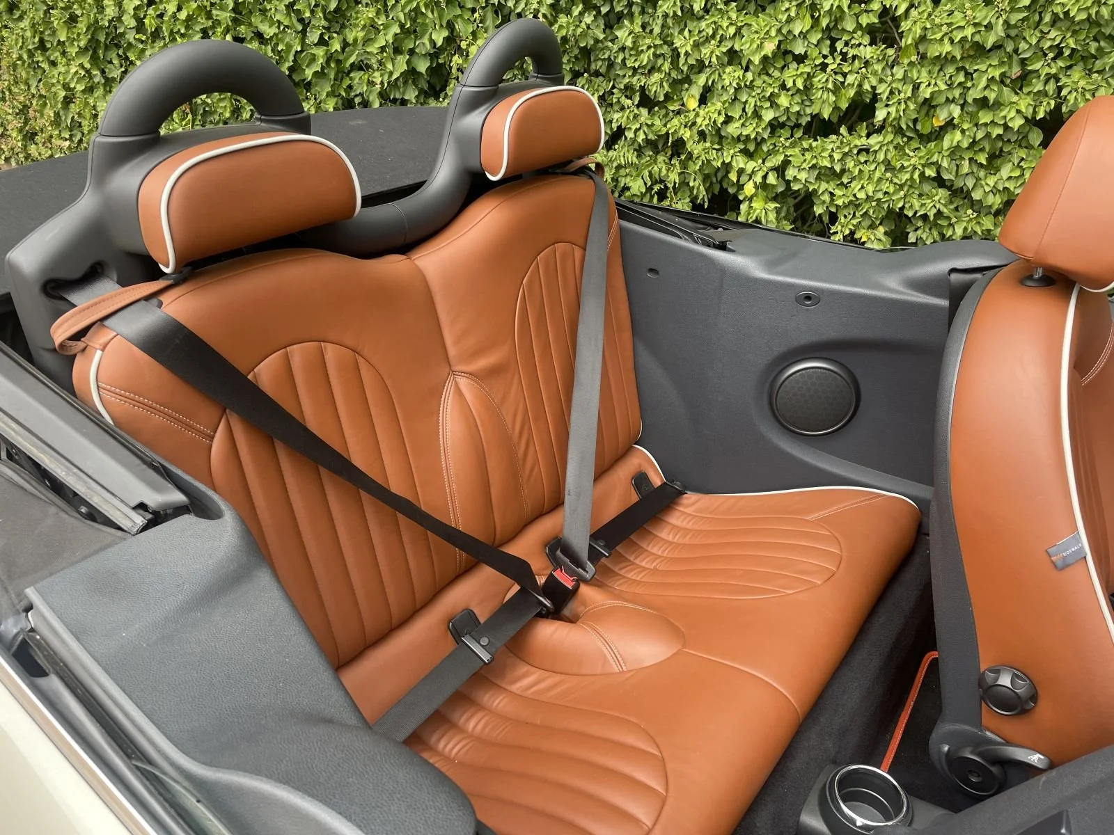 NA57 Sparkling Silver Cooper Sidewalk Automatic 9.JPG