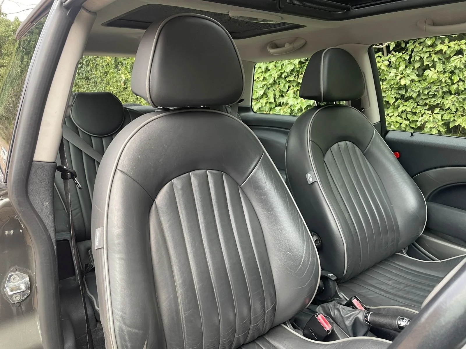 BD55 Park Lane Manual Cooper 6.JPG