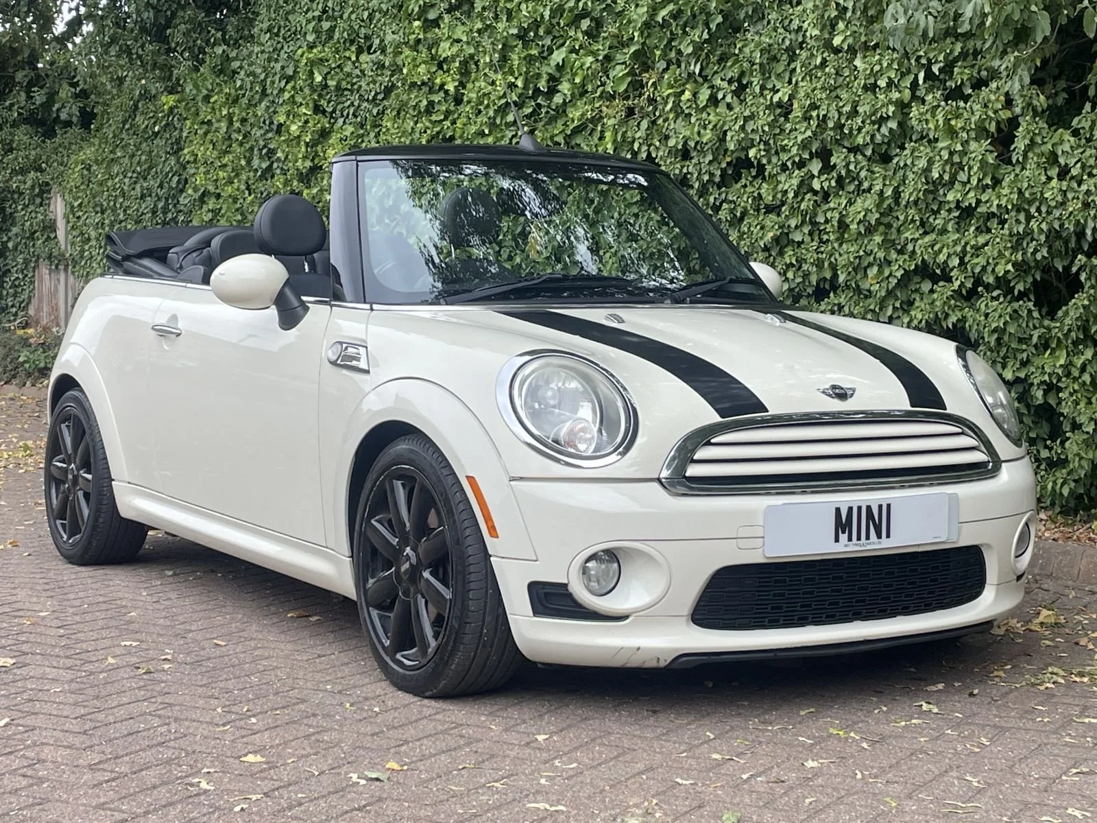 BD10 Pepper White Convertible White Aero Bodykit 1a.jpg