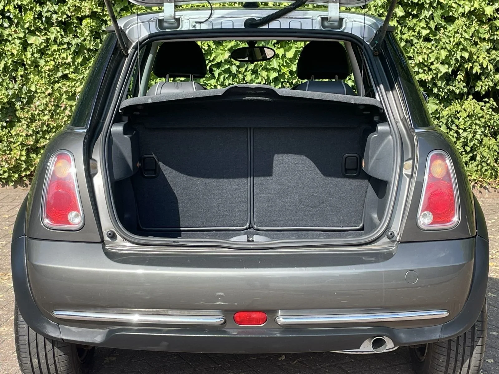 VE06 Park Lane Cooper 14.jpg