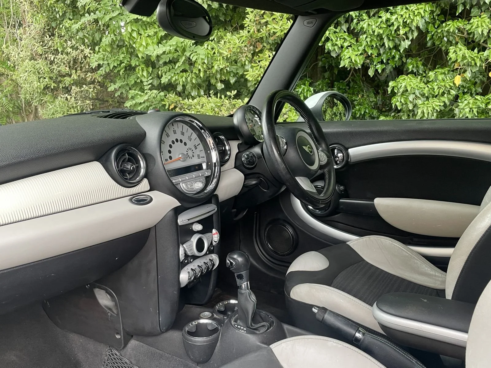 MT59 White Silver Camden Cooper Manual 10.jpg