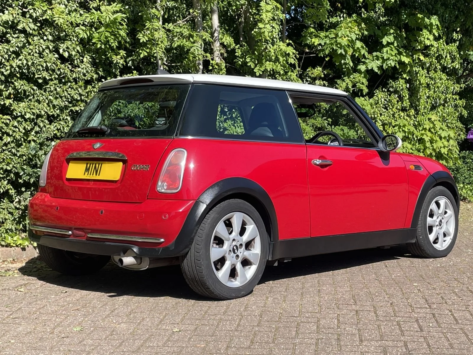 WM05 Chilli Red Cooper Automatic 5.jpg