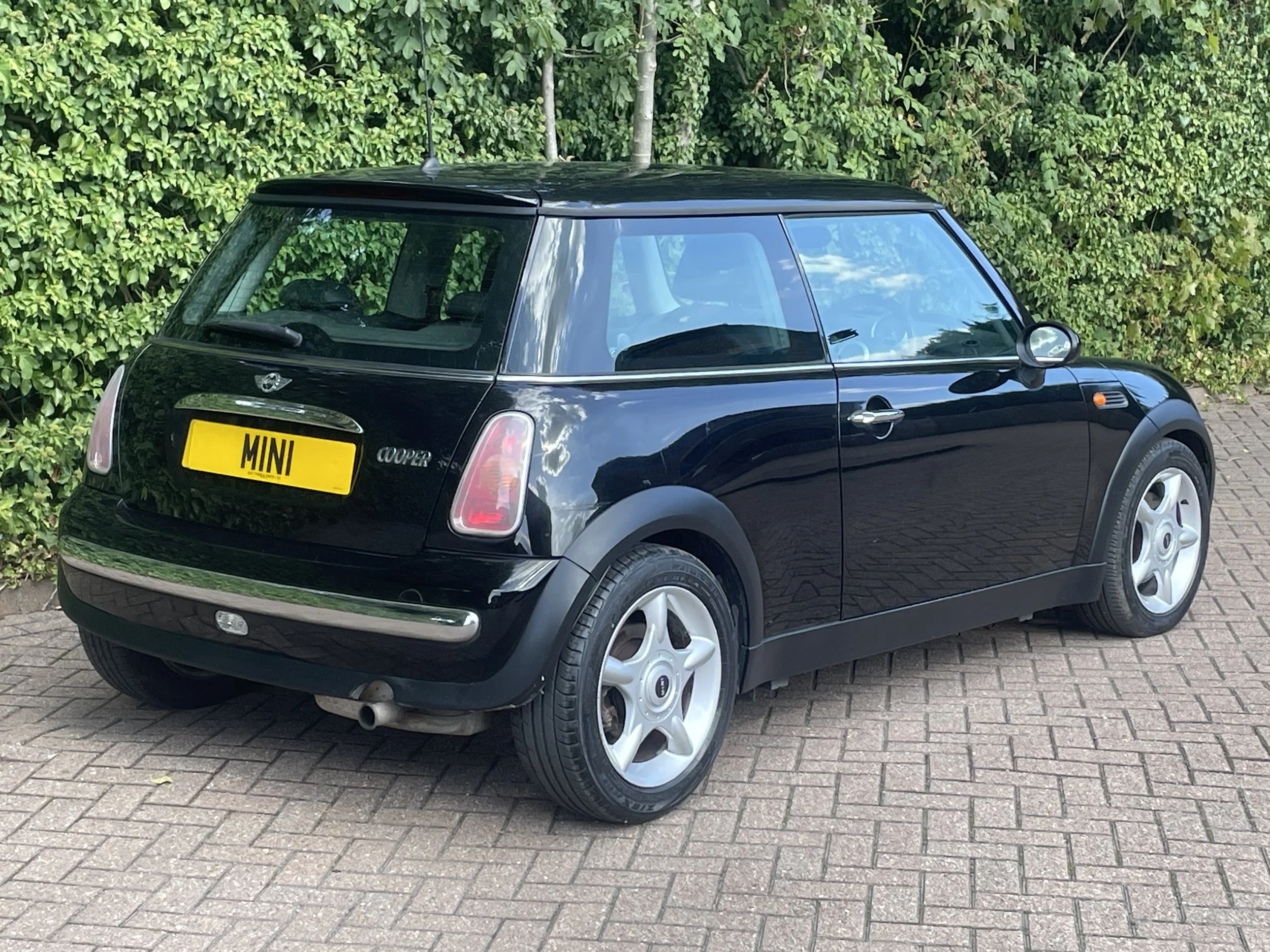AU52 Jet Black Automatic Cooper 3.jpg