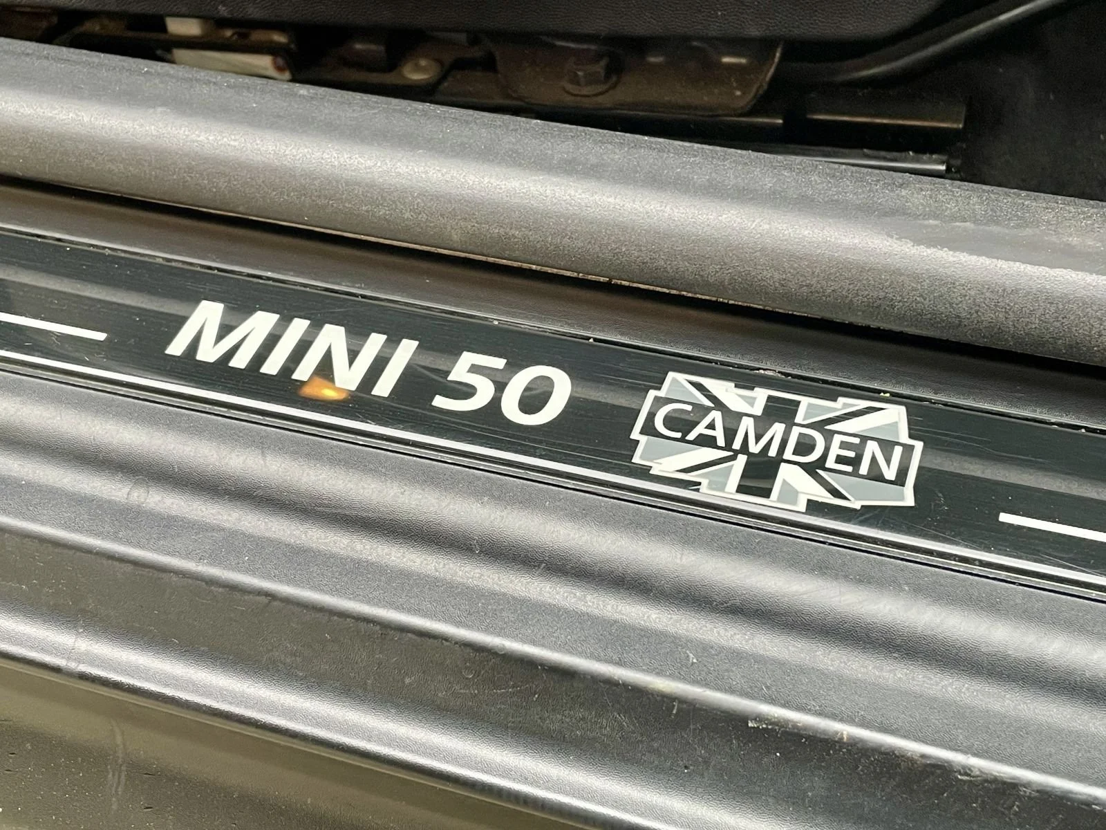 MT59 White Silver Camden Cooper Manual 15.jpg