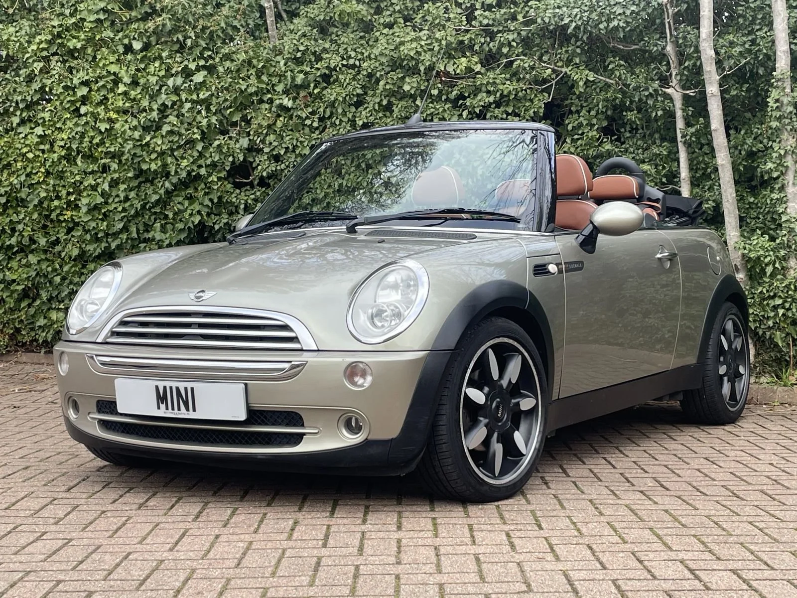 SM58 Sparkling Silver Sidewalk Cooper Automatic 20.jpg