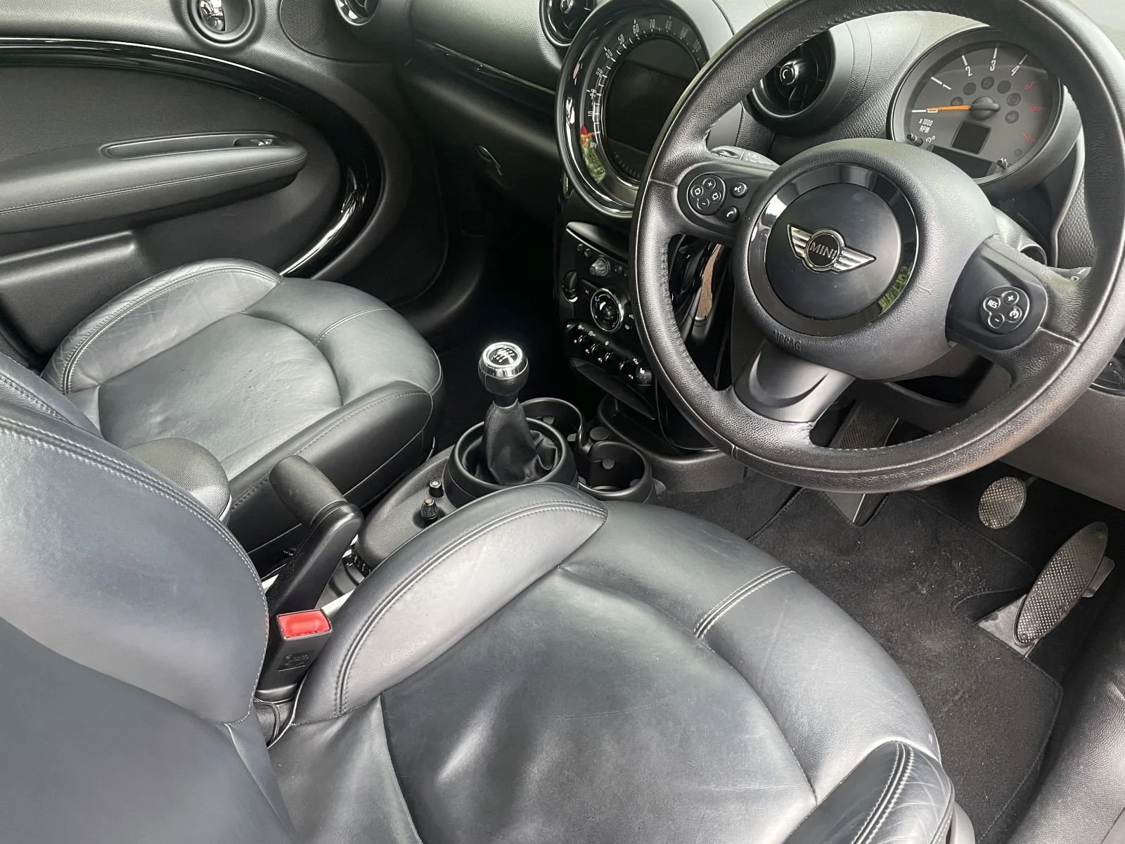BV15 Midnight Grey Countryman Cooper Diesel 5.JPG