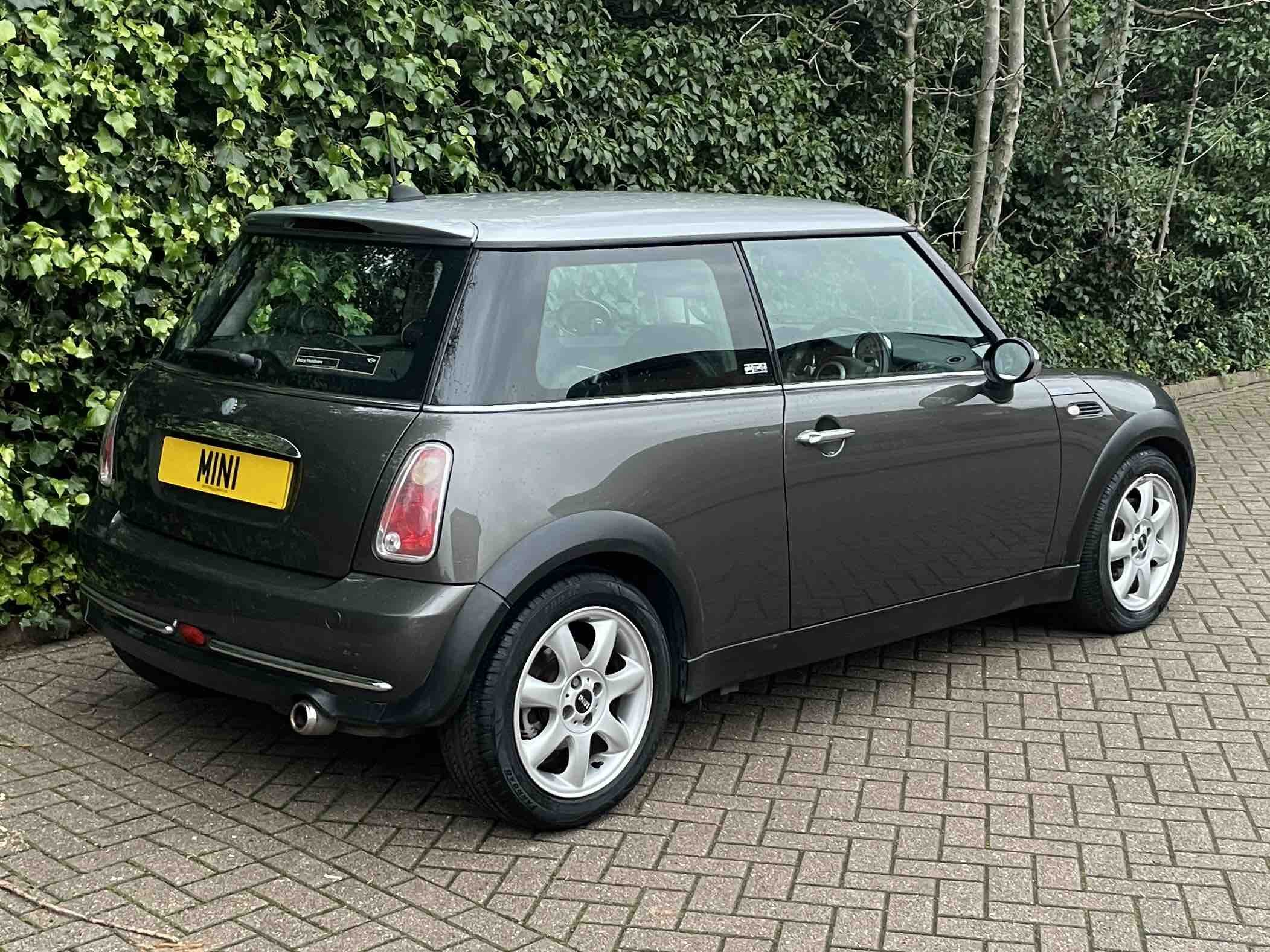 LC06 Park Lane Auto 8.jpg