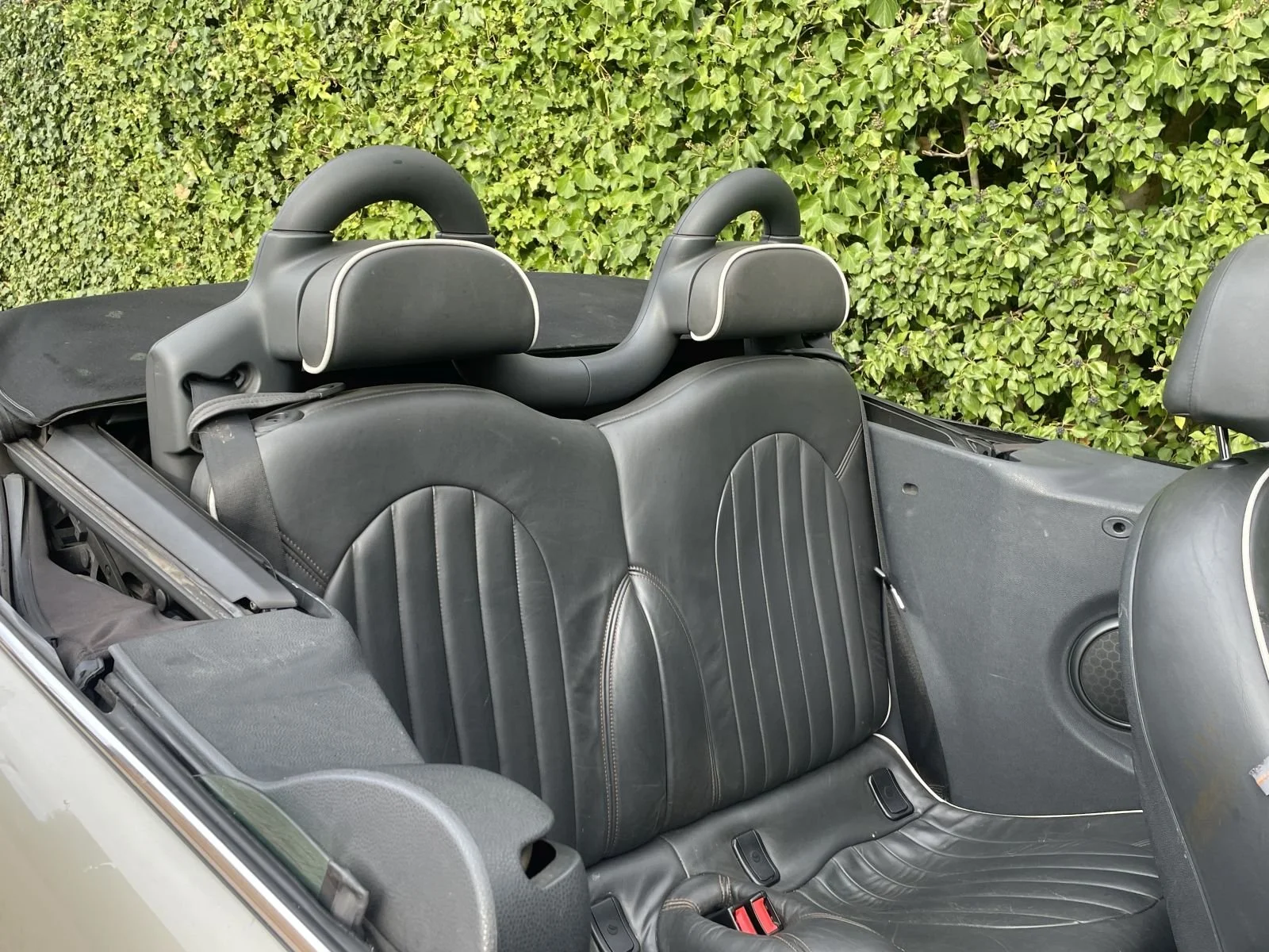 EO08 Sparkling Silver Sidewalk Cooper Automatic 9.JPG