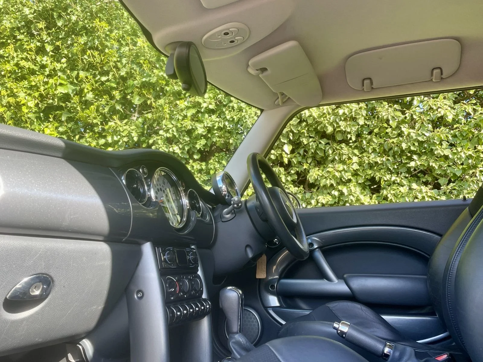 GV05 Astro Black Metallic Cooper Automatic 12.jpg