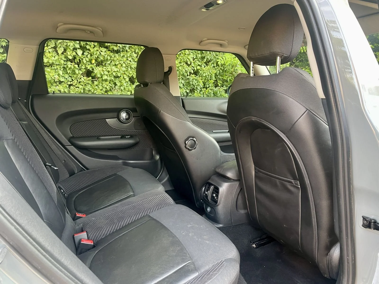 WR66 Moonwalk Grey Clubman Manual Cooper Diesel 10.jpg