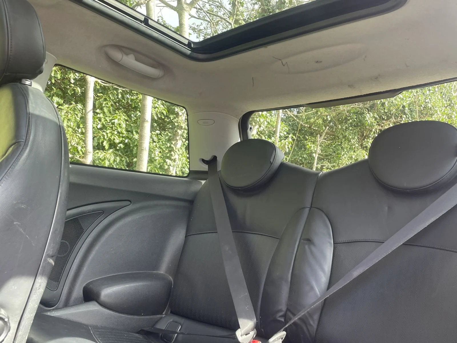 LC57 Sparkling Silver G2 Cooper Auto 13.JPG