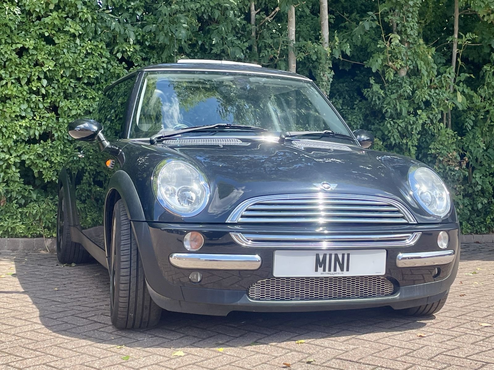 WR03 Black Cooper Automatic 24.jpg