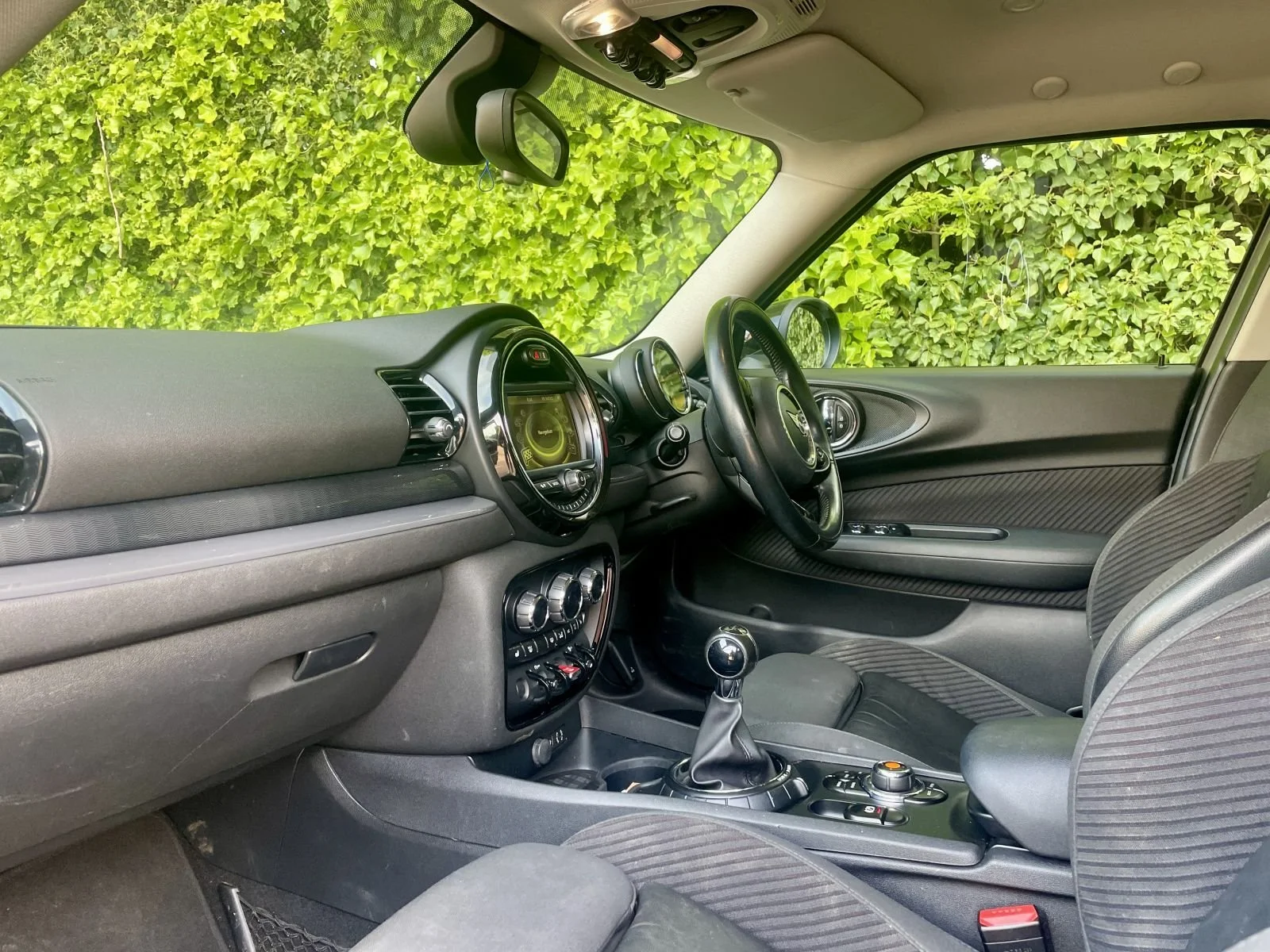 WR66 Moonwalk Grey Clubman Manual Cooper Diesel 12.jpg