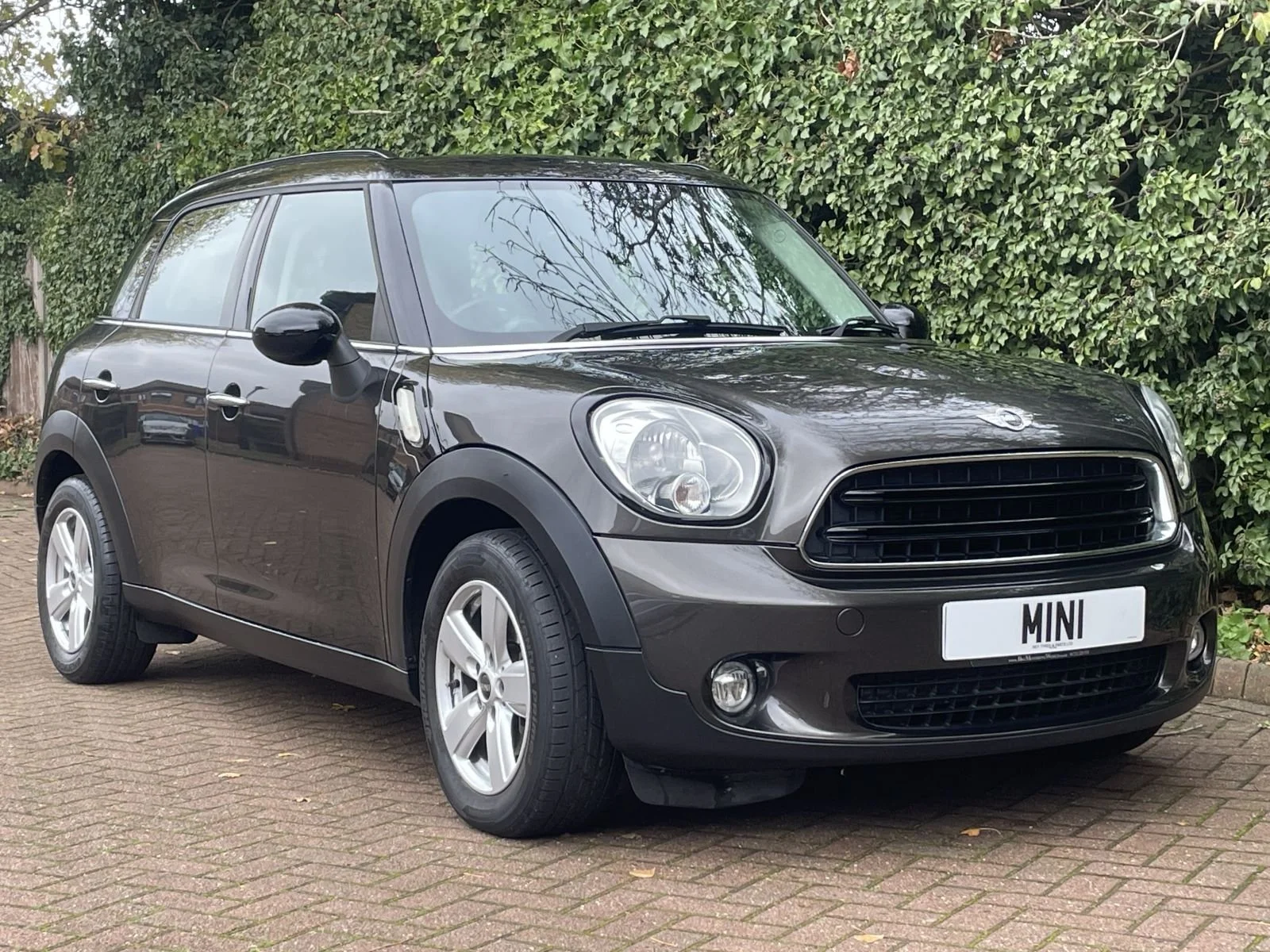 BV15 Midnight Grey Countryman Cooper Diesel 1a.jpg