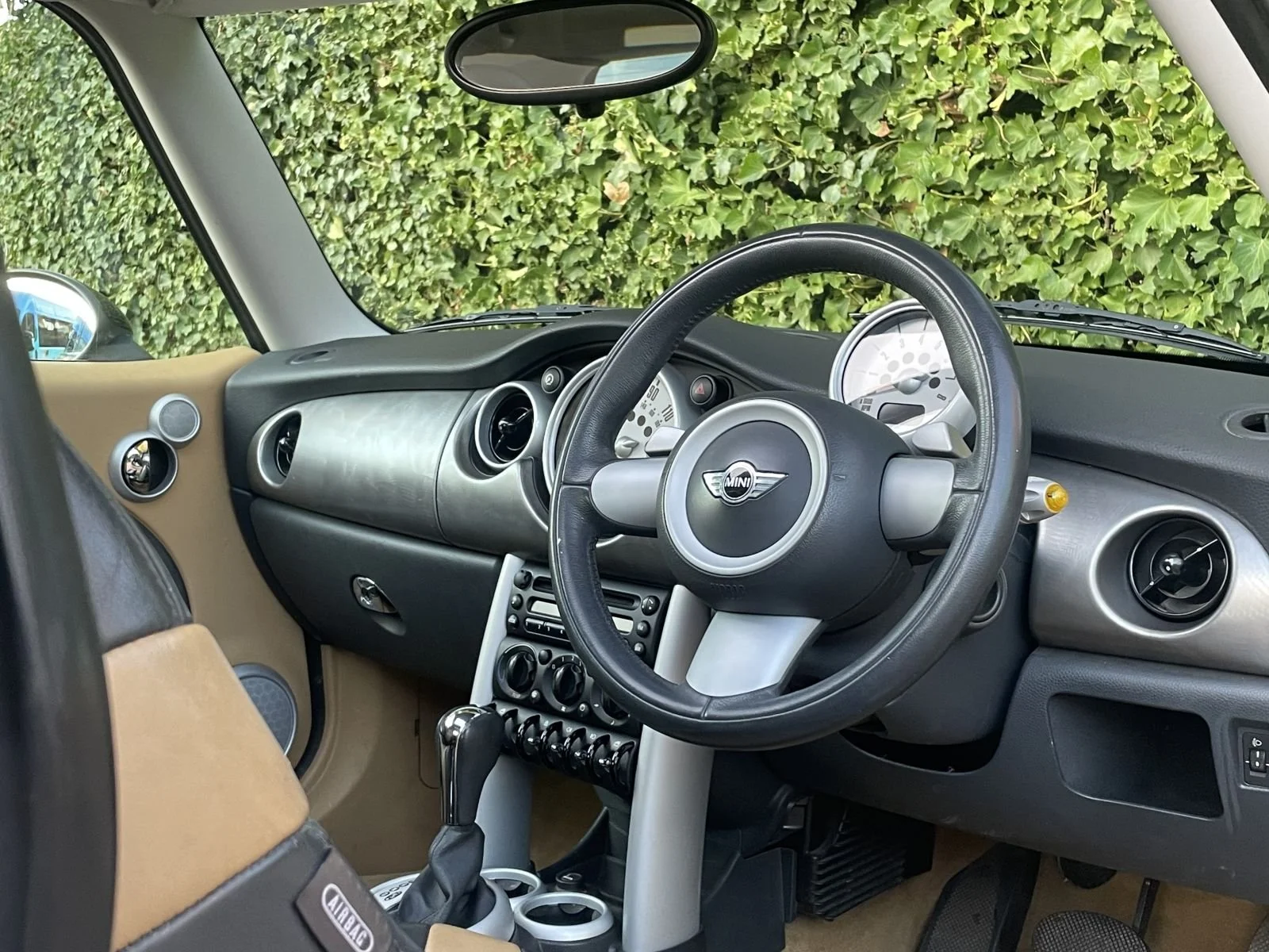 LL05 Pepper White Automatic Cooper 15.jpg