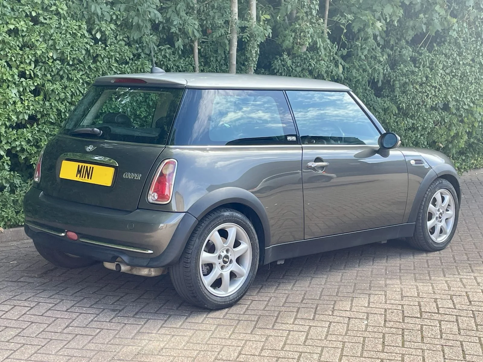 VU56 Automatic Park Lane Cooper 3.jpg