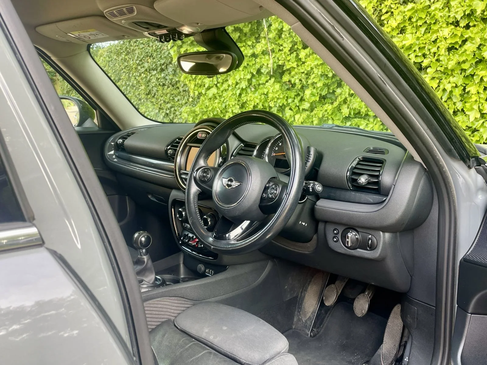 WR66 Moonwalk Grey Clubman Manual Cooper Diesel 15.jpg