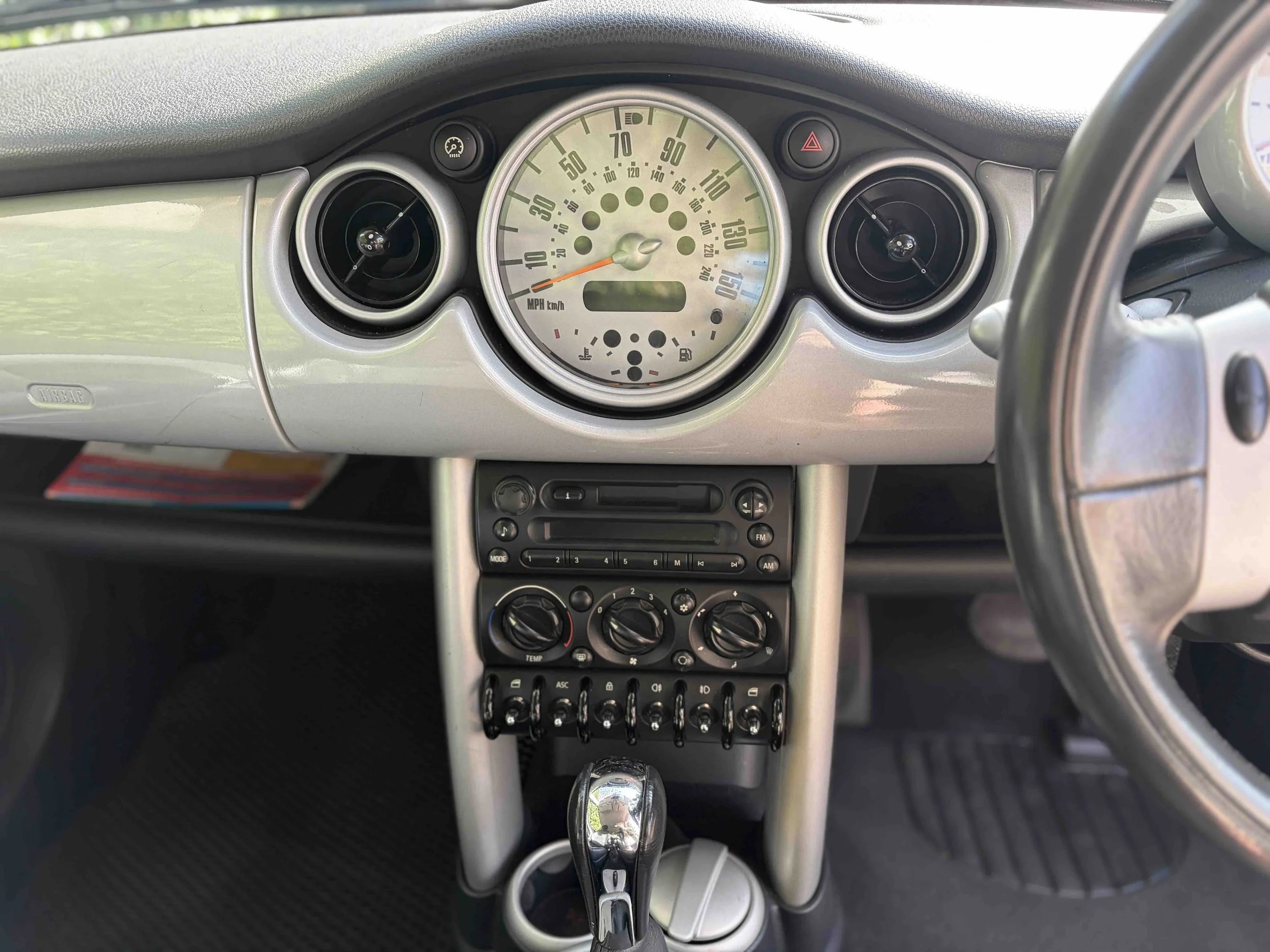 YB51 DKN Silver Cooper Auto 7.jpeg