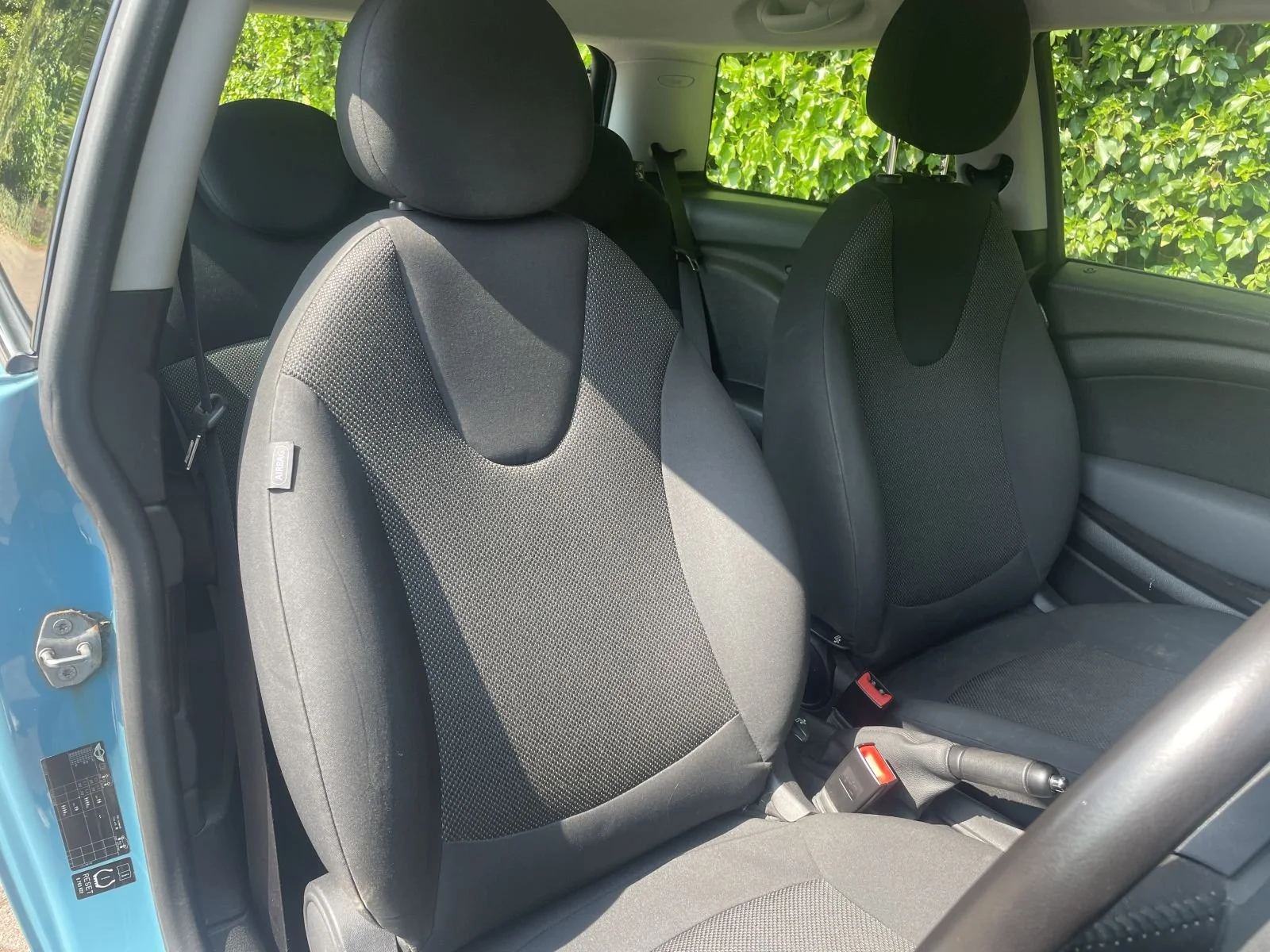 HY59 Oxygen Blue One 1.4 Auto 6.JPG