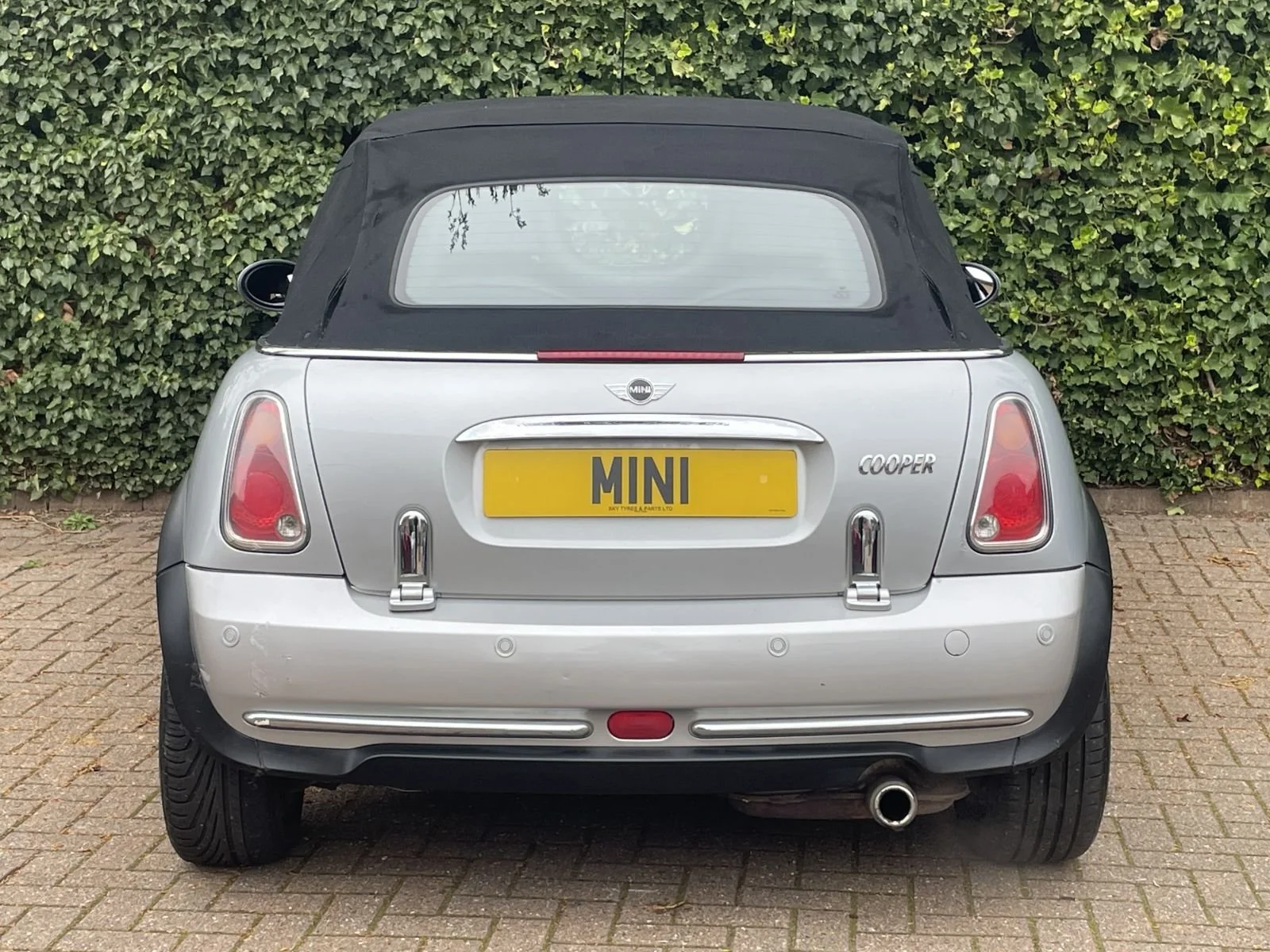 GV55 Pure Silver Automatic Convertible 11.jpg