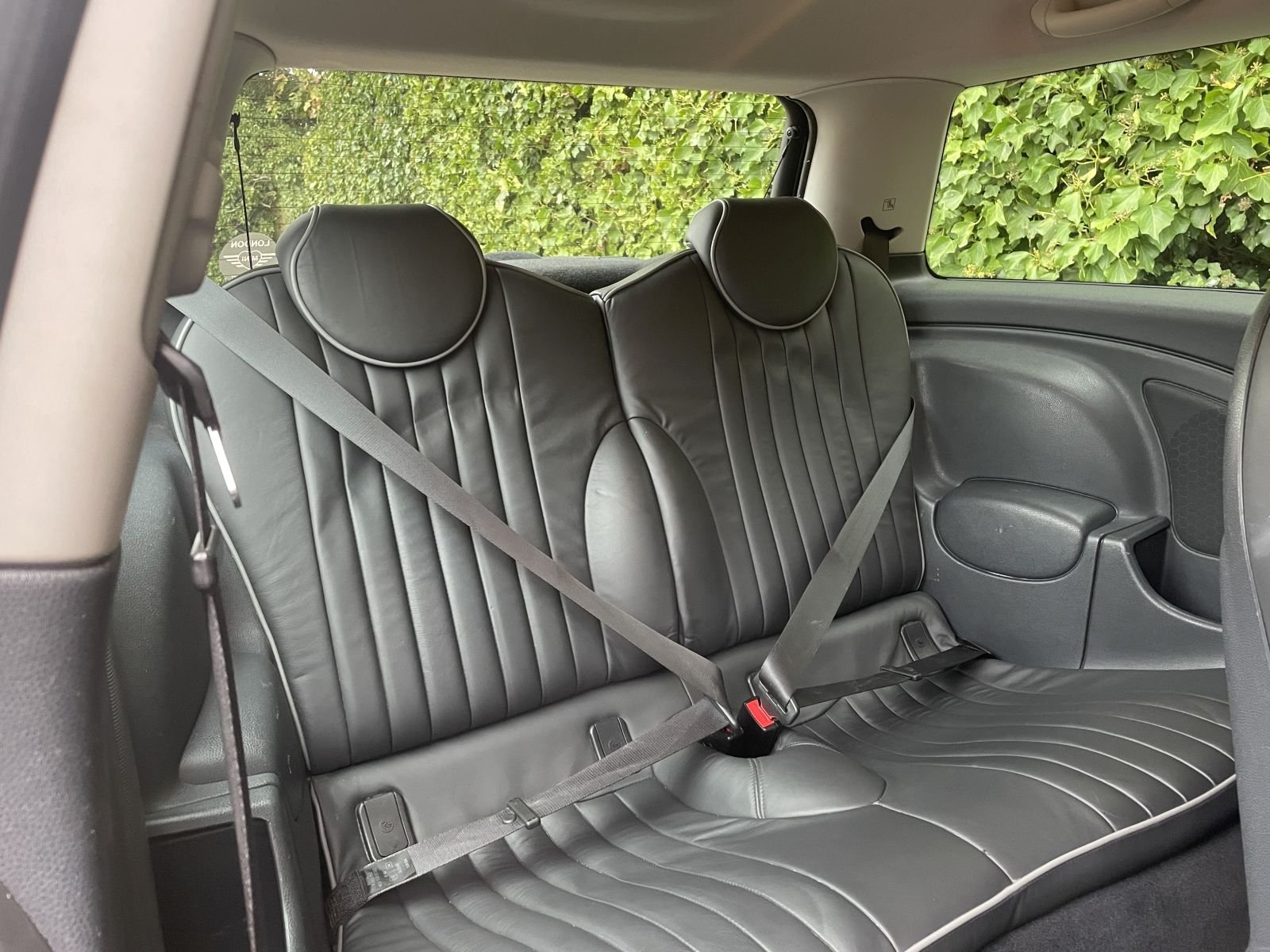 VK56 Park Lane Cooper Automatic 10.JPG