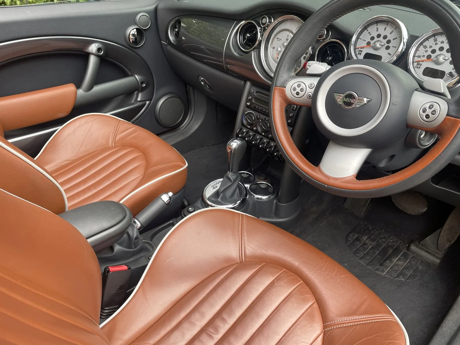 SM58 Sparkling Silver Sidewalk Cooper Automatic 6.JPG