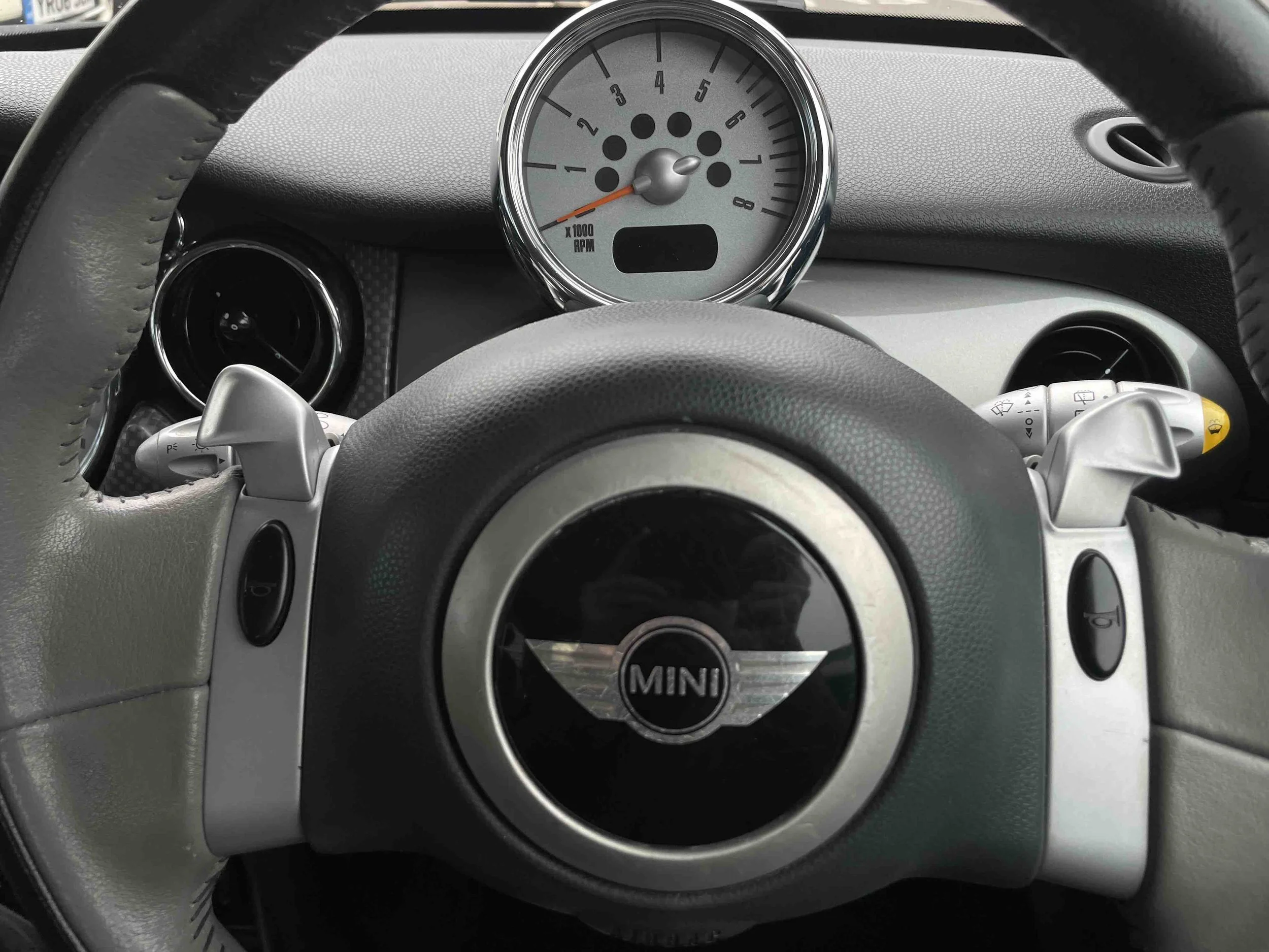 GV06 JZP Grey Park Lane 6.jpg