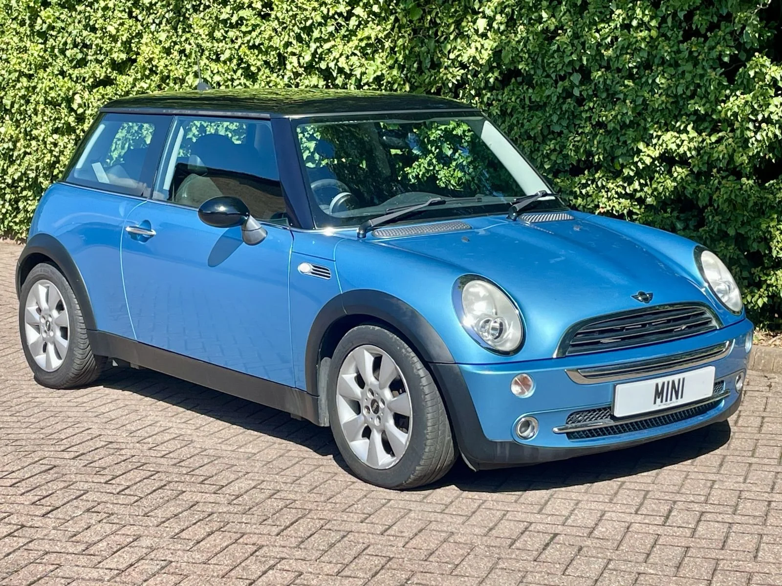 OY55 Electric Blue Cooper Automatic 2.jpg