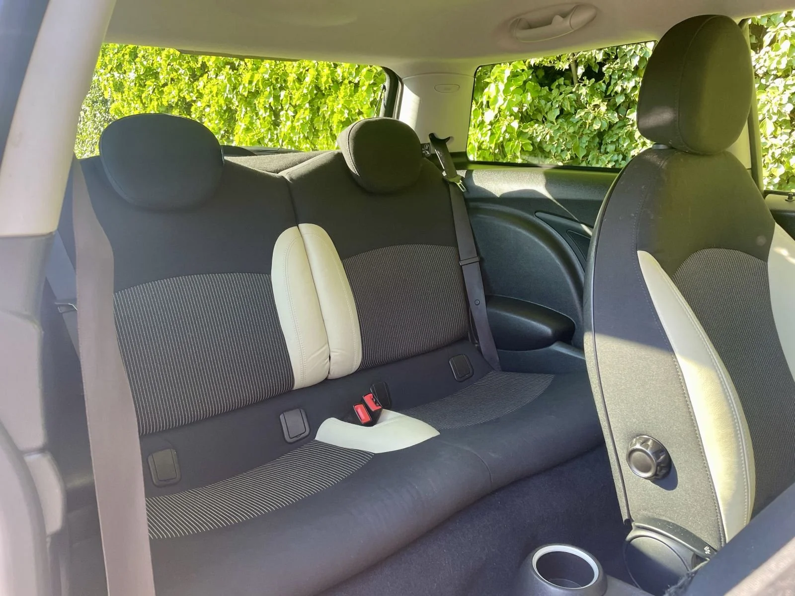 YY58 Pepper White Automatic One 1.4 8.jpg