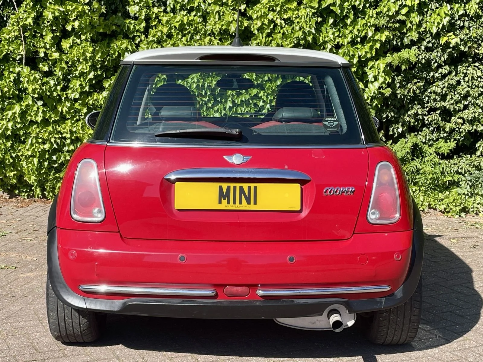 WM05 Chilli Red Cooper Automatic 14.jpg