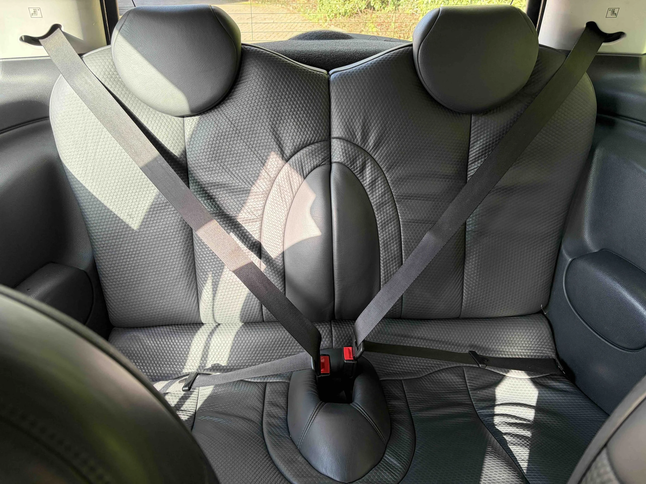 YB51 DKN Silver Cooper Auto 6.jpeg