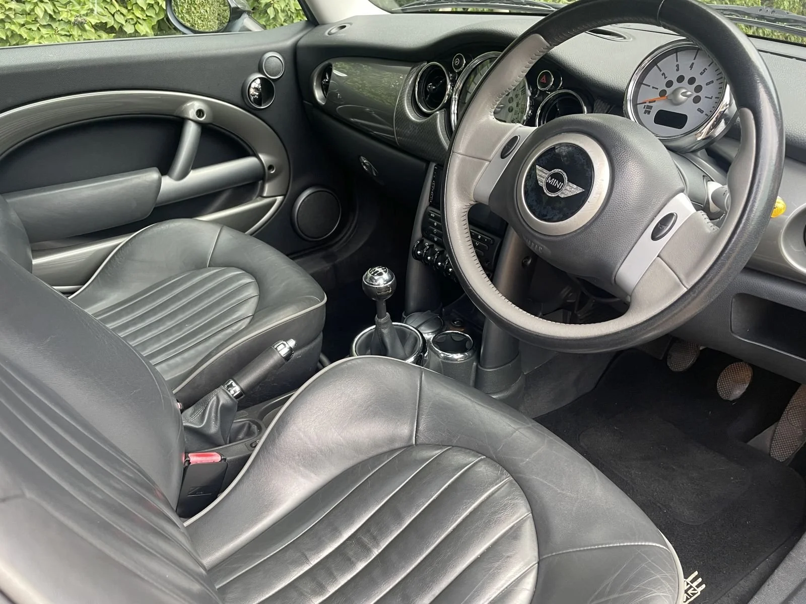 BD55 Park Lane Manual Cooper 5.JPG