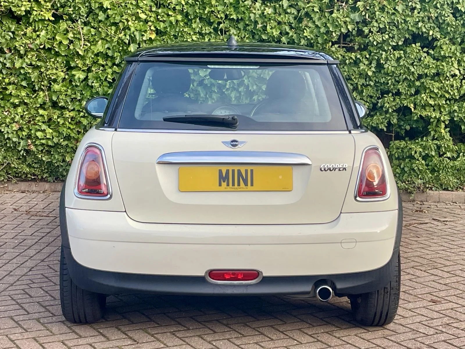 PJ58 Pepper White Automatic Cooper 13.jpg