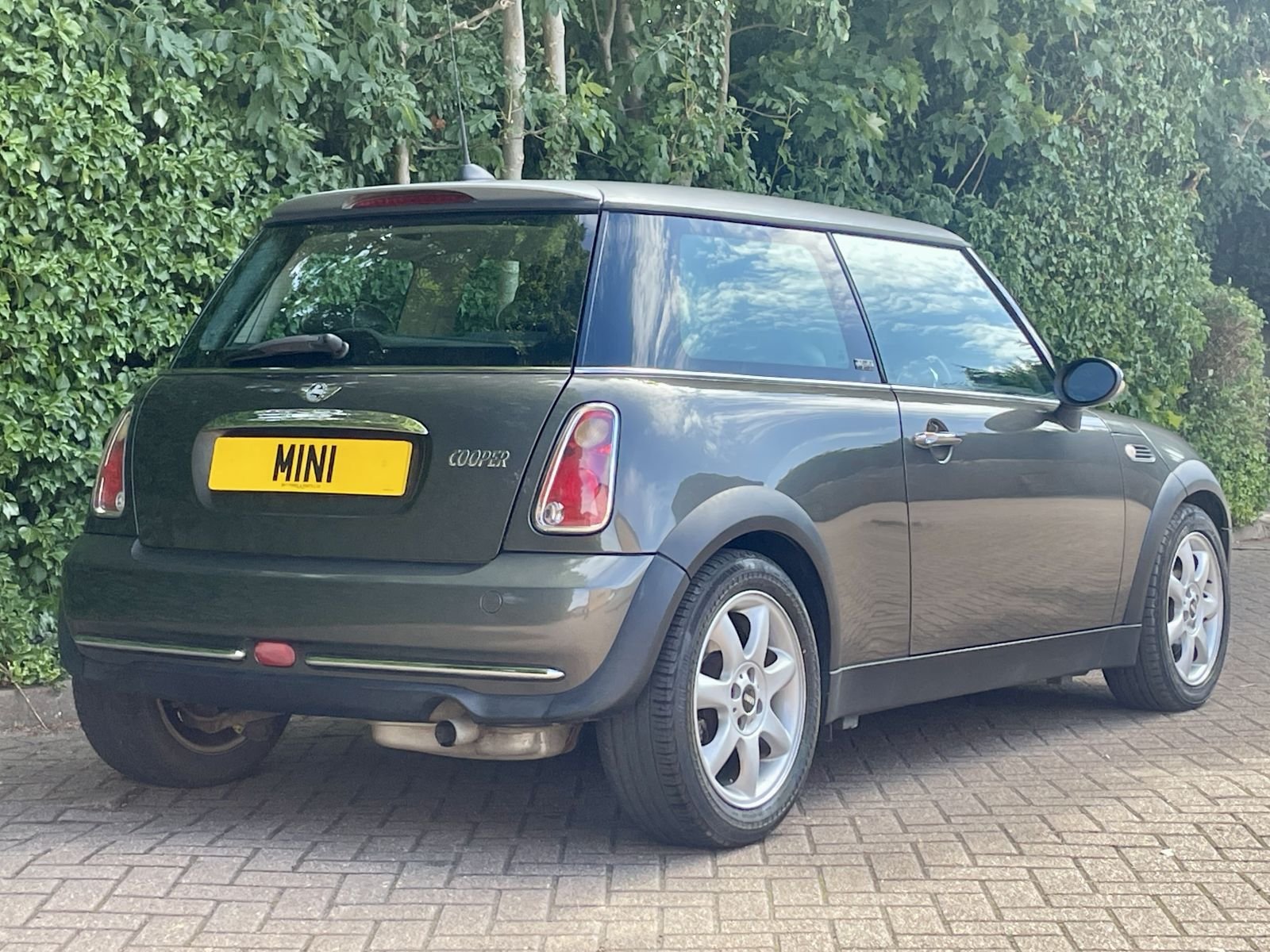 VU56 Automatic Park Lane Cooper 4.jpg