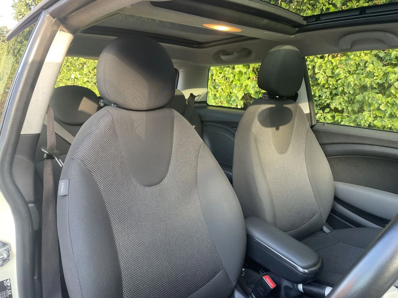 PJ58 Pepper White Automatic Cooper 8.JPG