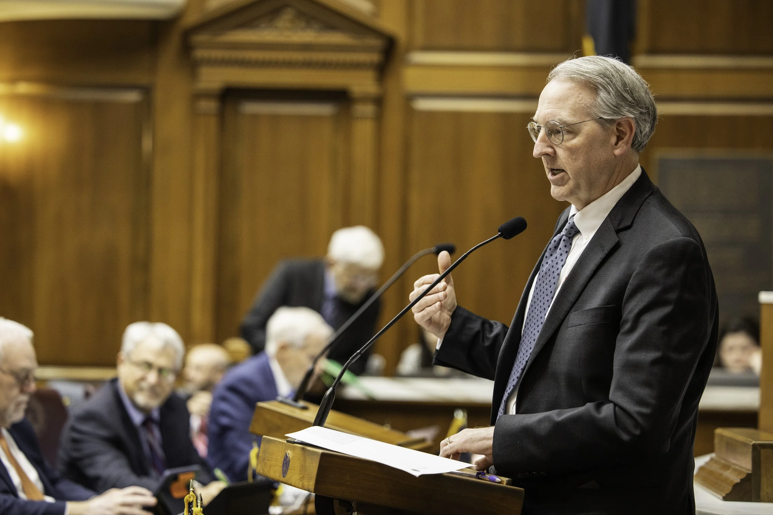 Pierce offers amendment to prevent the deployment of paramilitary forces in Indiana’s neighborhoods