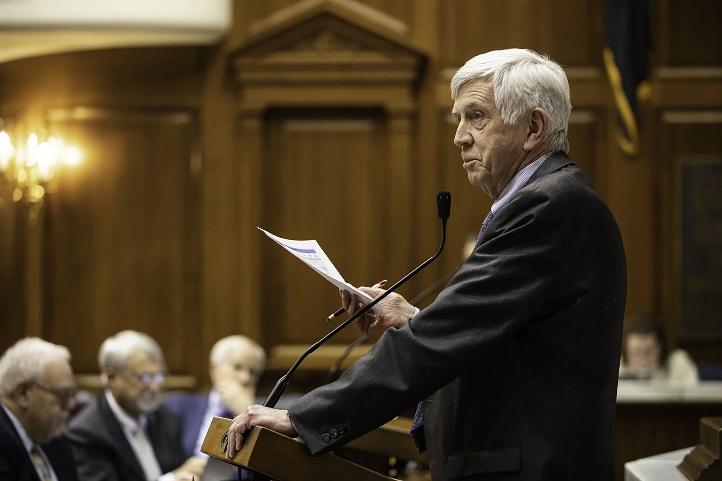 Republicans reject measure to require transparency from state contractor